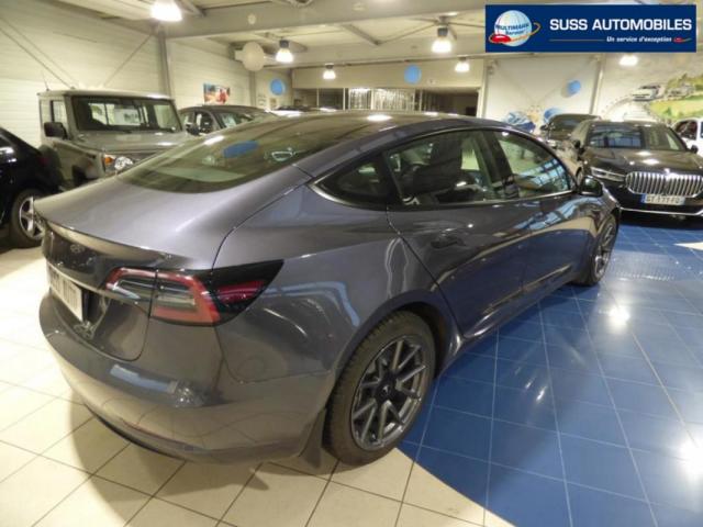 Tesla Model 3 image 2