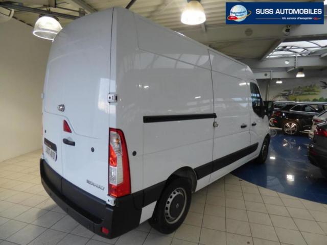 Renault Master image 2