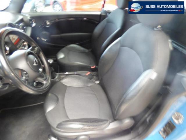 Mini Cabrio image 9