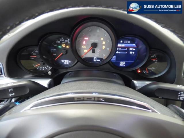 Porsche 911 image 2