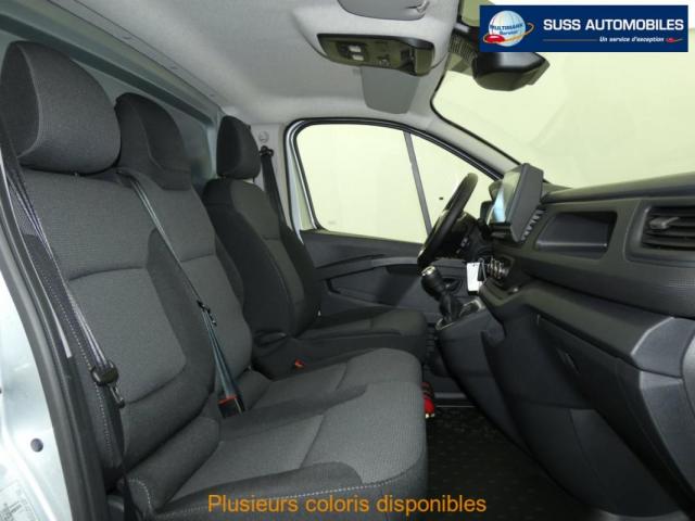 Renault Trafic image 9