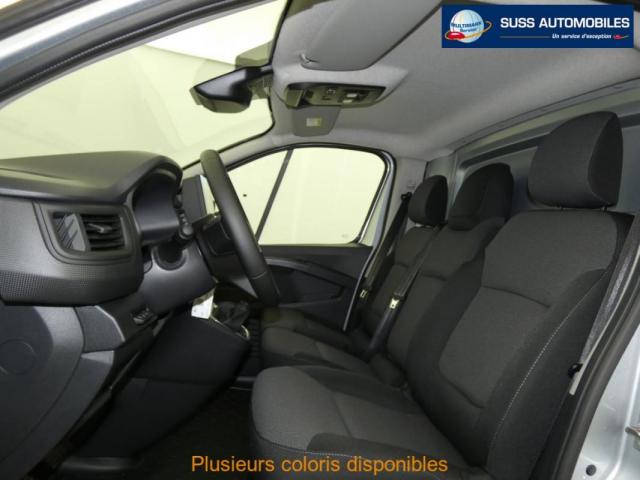 Renault Trafic image 4