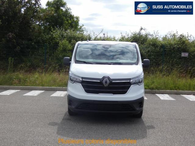 Renault Trafic image 2