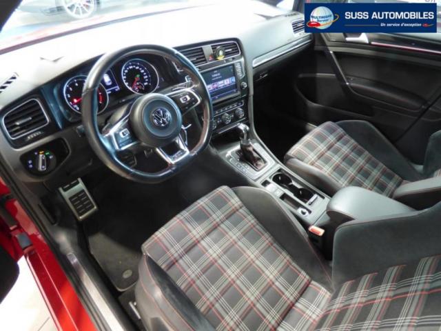 Volkswagen Golf image 8