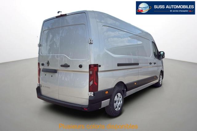 Renault Master image 2
