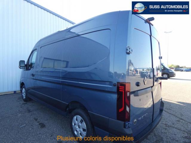 Renault Master image 2