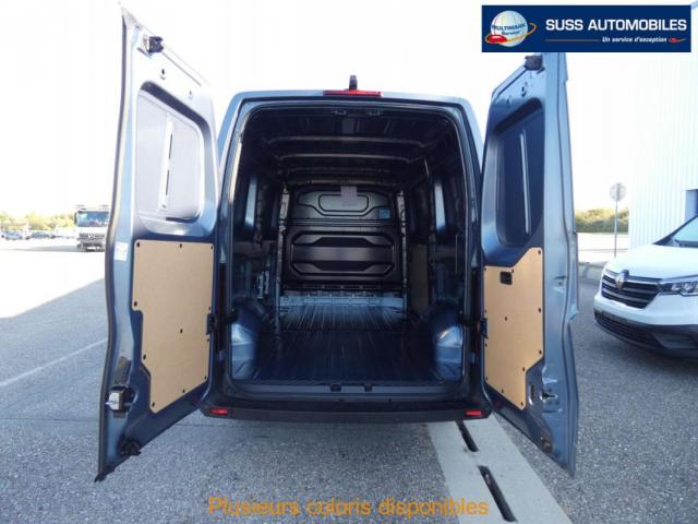 Renault Master image 8