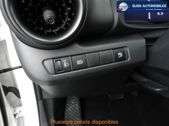 Toyota C-Hr image 2
