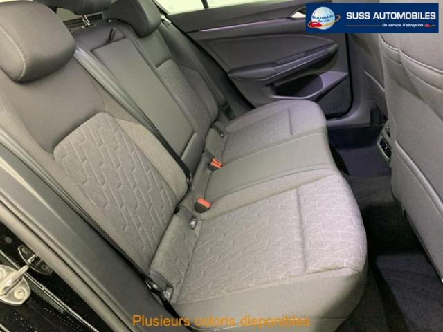 Volkswagen Golf image 8