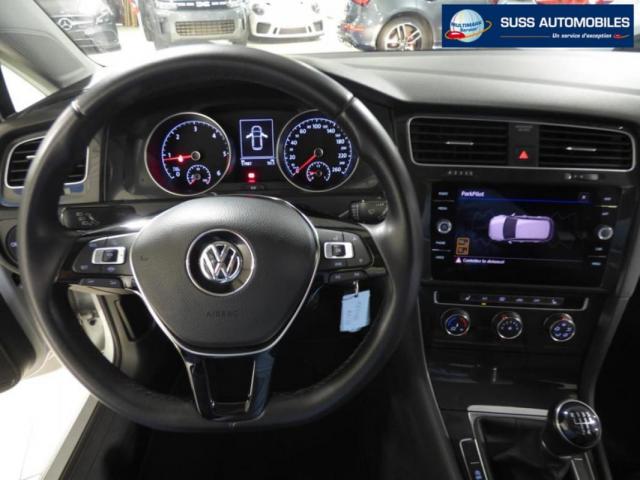 Volkswagen Golf image 8