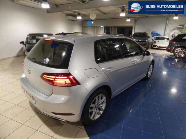 Volkswagen Golf image 6