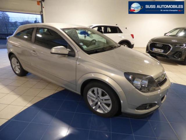 Opel Astra Gtc image 7