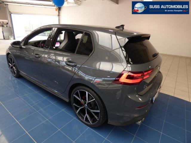 Volkswagen Golf image 9