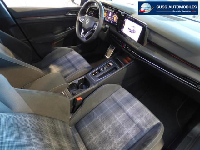 Volkswagen Golf image 6