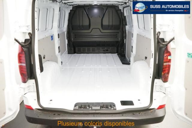 Volkswagen Transporter image 1