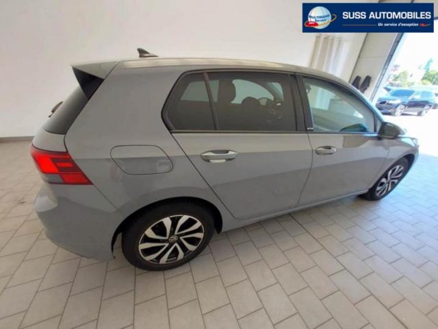 Volkswagen Golf image 9