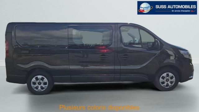 Renault Trafic image 9