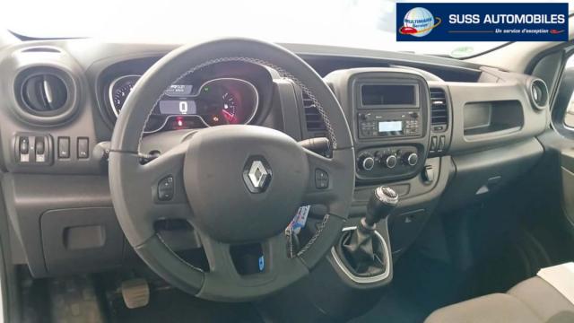 Renault Trafic image 1