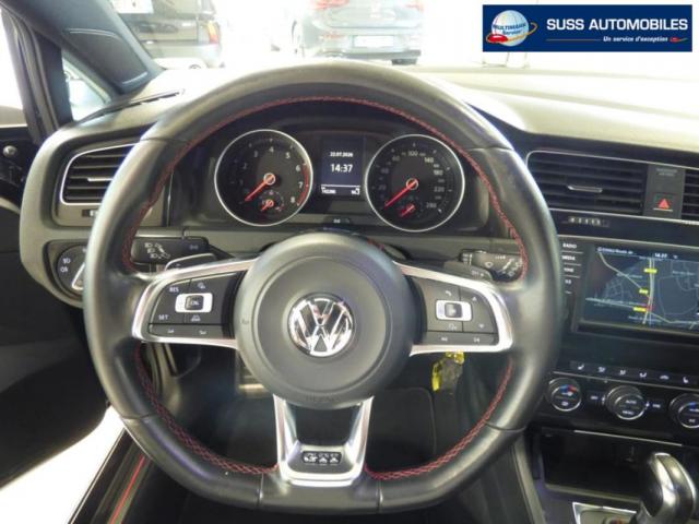 Volkswagen Golf image 8