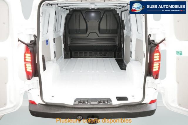 Volkswagen Transporter image 2