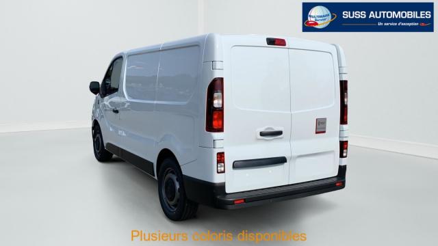 Renault Trafic image 1