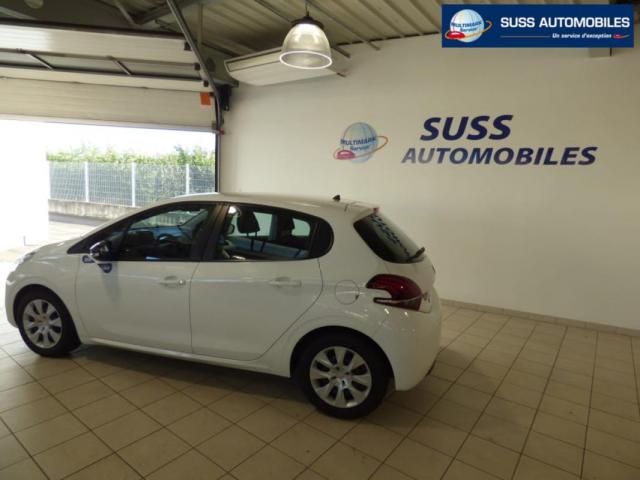 Peugeot 208 image 5