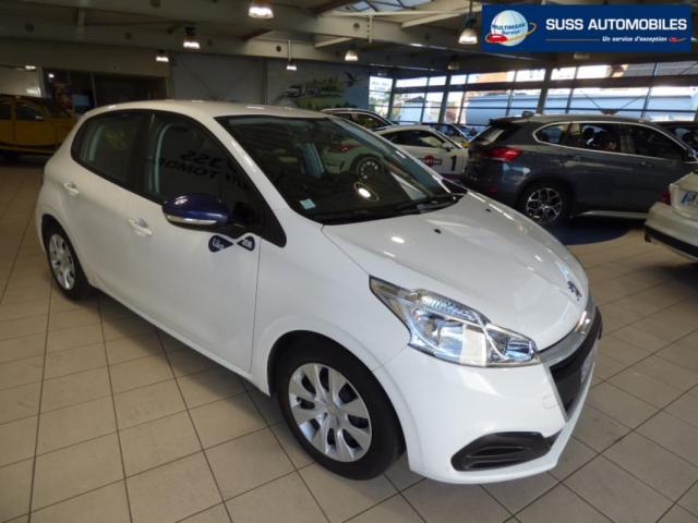 Peugeot 208 image 8