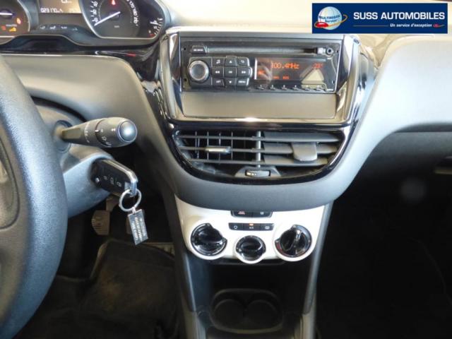 Peugeot 208 image 7