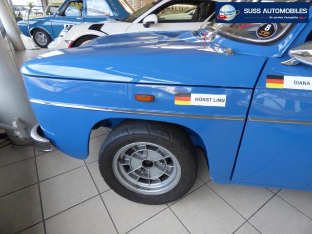 Renault R 8 image 8