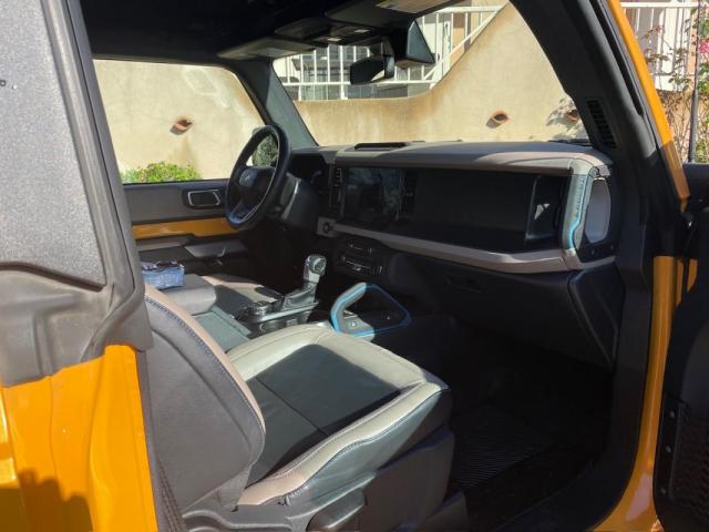 Ford Bronco image 8