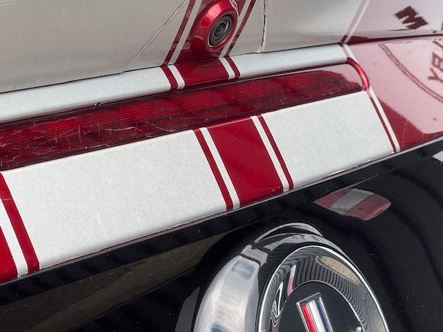 Ford Mustang Convertible image 1