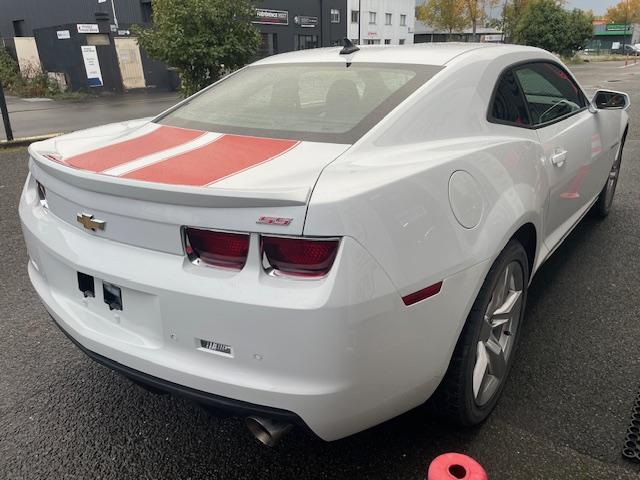 Chevrolet Camaro image 8
