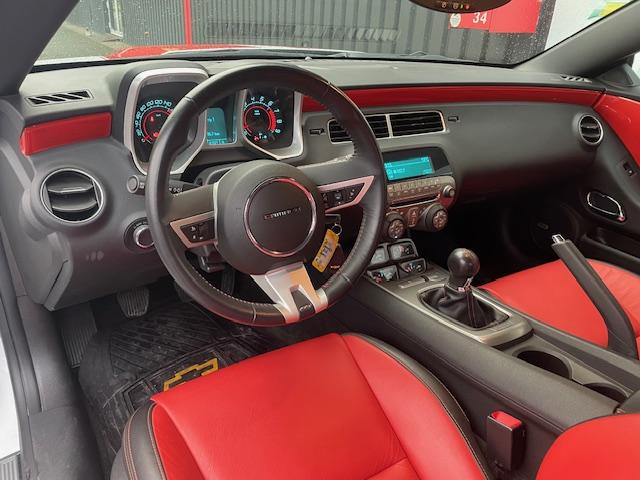 Chevrolet Camaro image 4