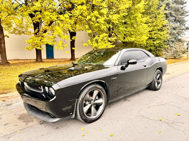 Dodge Challenger image 2