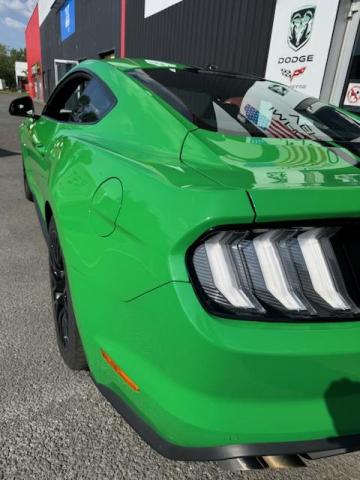Ford Mustang image 9