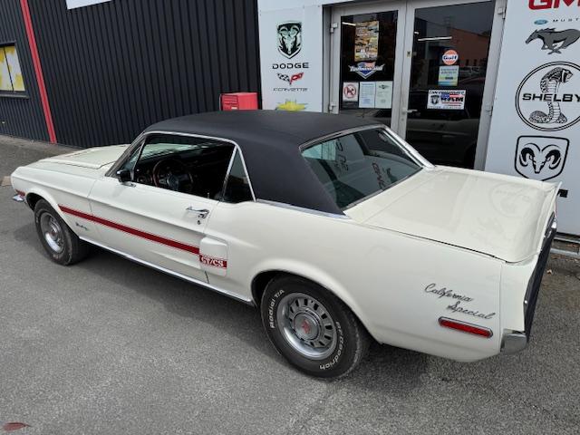 Ford Mustang image 3