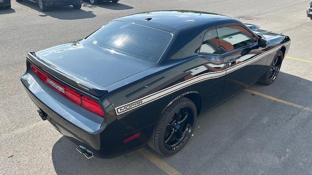Dodge Challenger image 7