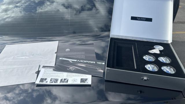 Dodge Challenger image 9