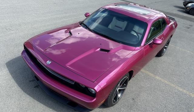 Dodge Challenger image 8