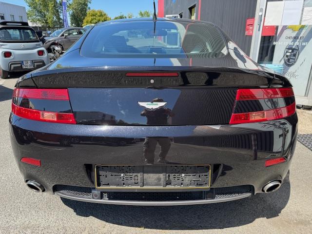 Aston Martin Vantage image 3