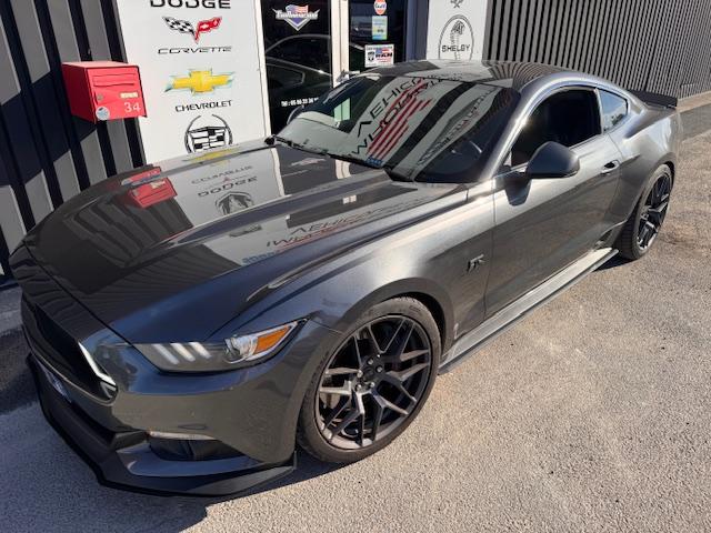 Ford Mustang image 6