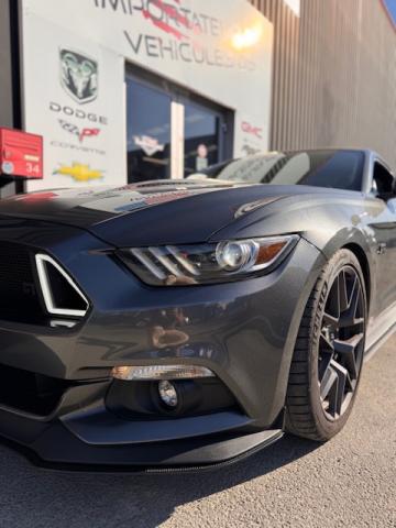 Ford Mustang image 9