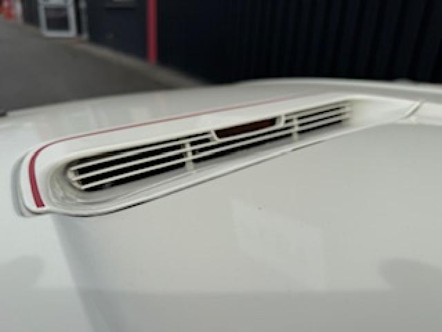 Ford Mustang image 9