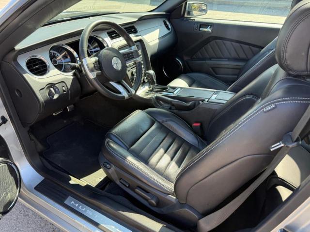 Ford Mustang image 7