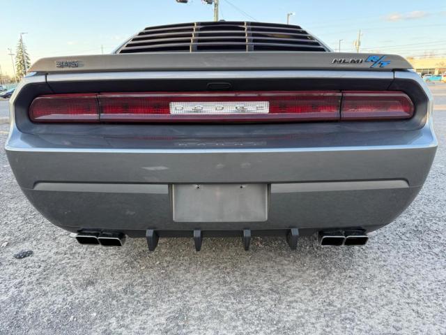 Dodge Challenger image 4