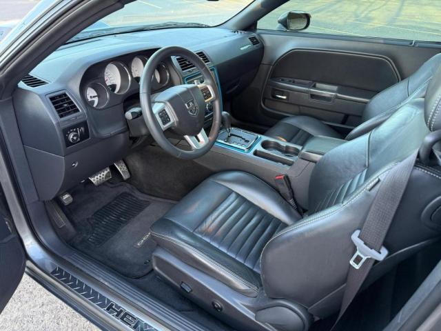 Dodge Challenger image 9