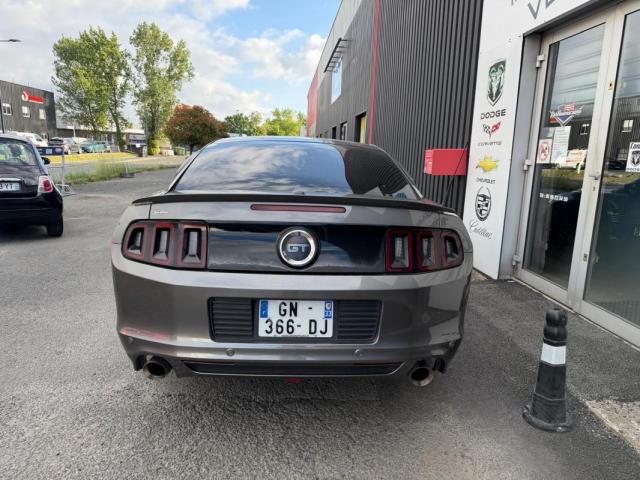 Ford Mustang image 1