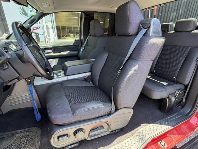 Ford F 150 image 9