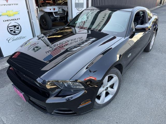 Ford Mustang image 6