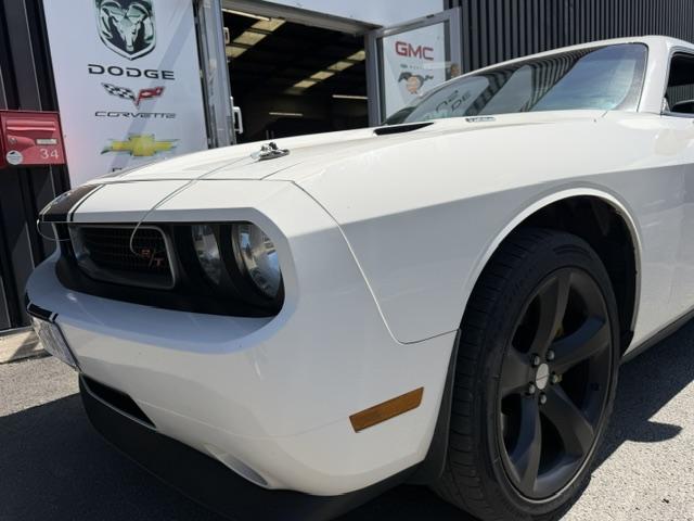 Dodge Challenger image 5